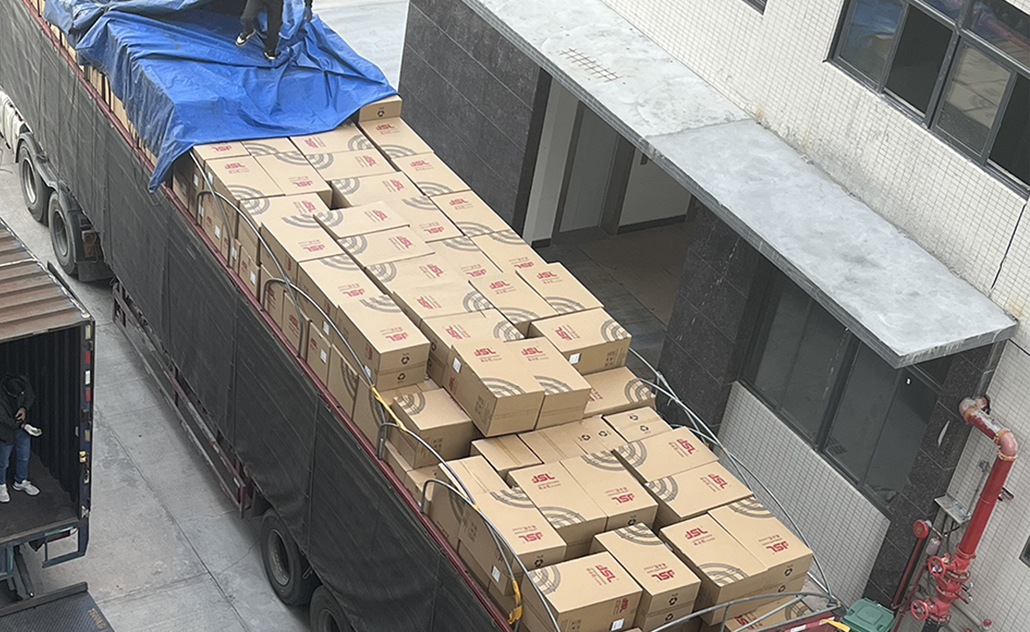 【云南  德宏州】400套草莓视频黄色网站专业音响的音乐之旅